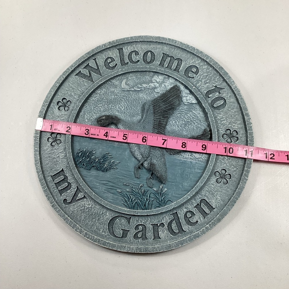 Welcome to my Garden Plastic Resin Yard Sign - Picture 6 of 7